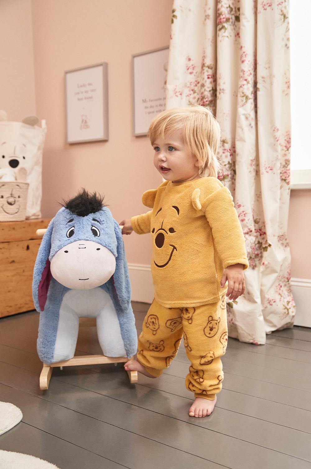 Conjuntos de bebé, básicos neutros para la habitación del bebé esenciales de alimentación de Winnie the Pooh Disney | Primark España