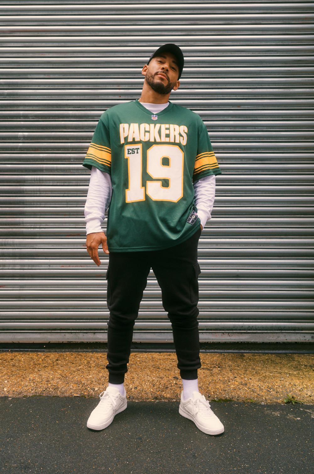 Josh Denzel in Packers-Trikot