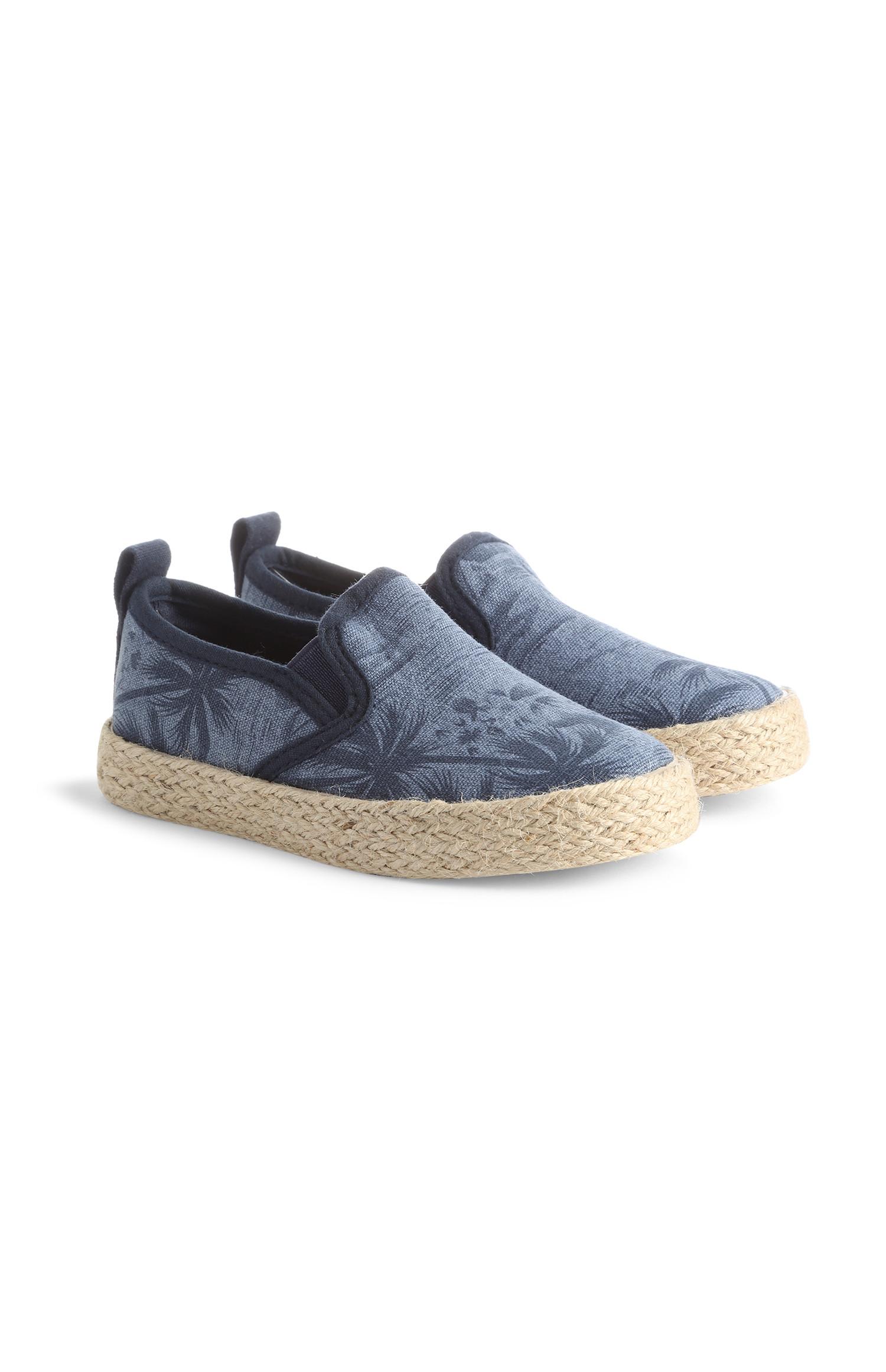 primark slip on pumps