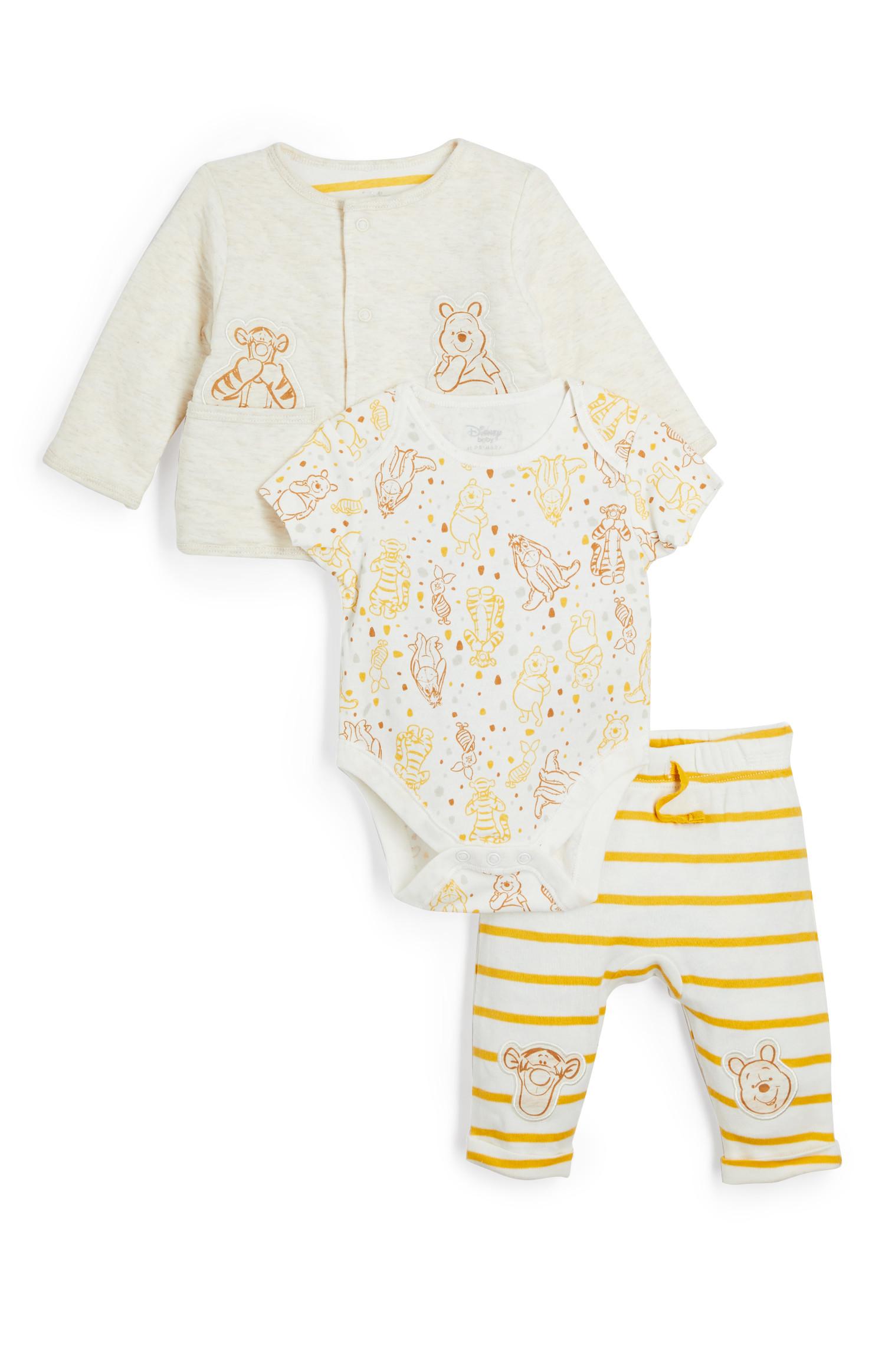 Ensemble 3 Pieces Avec Veste Legging Et Body Jaunes Winnie L Ourson Nouveau Ne Les Essentiels Pour Bebe Vetements Bebe Et Nouveau Ne Mode Enfant Tous Les Produits Primark Primark Belgique Francaise