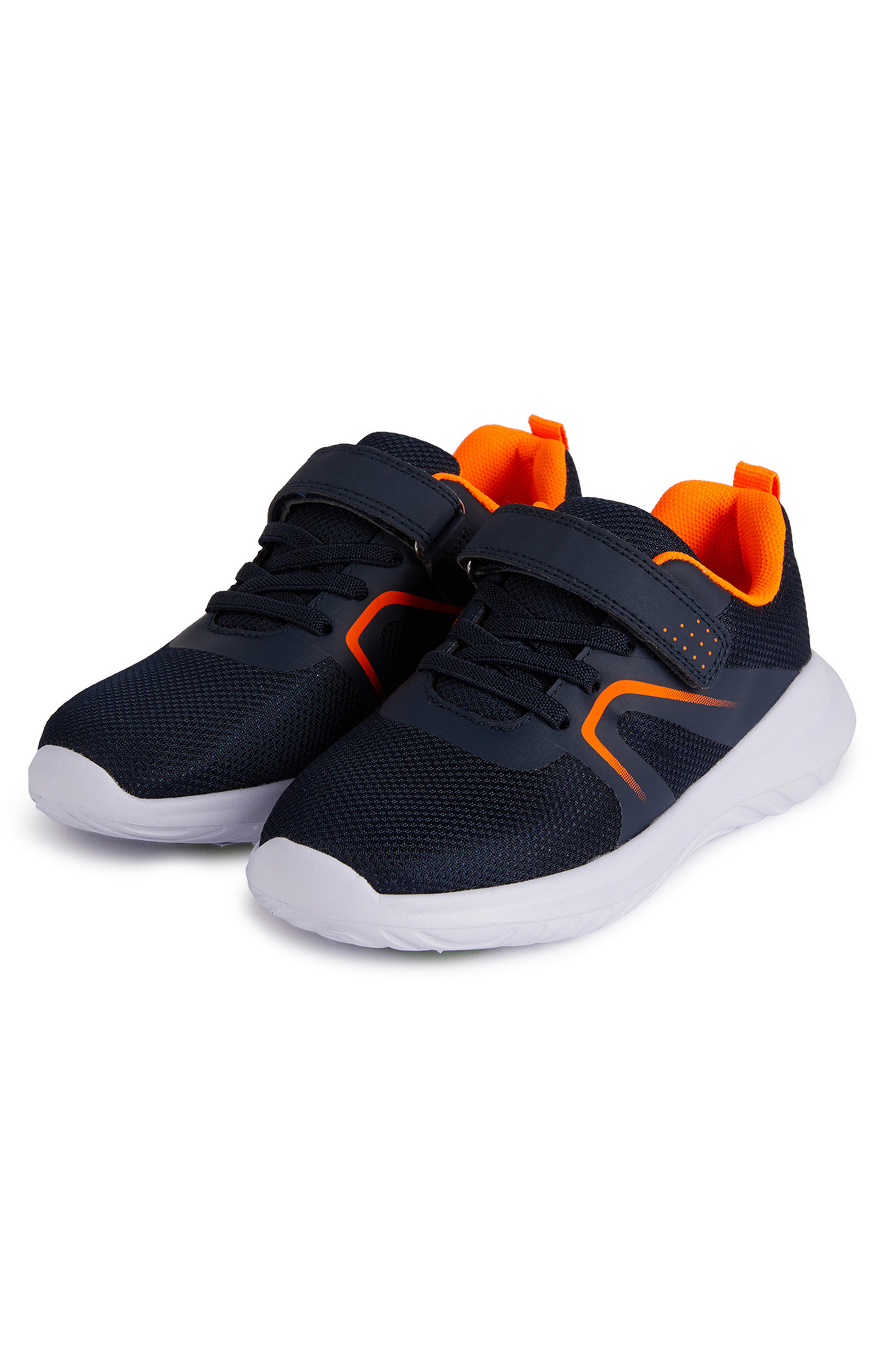 younger boys trainers