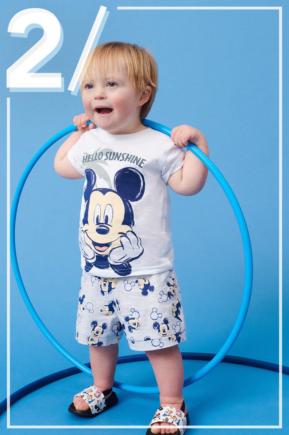 Camiseta amarilla niño online primark