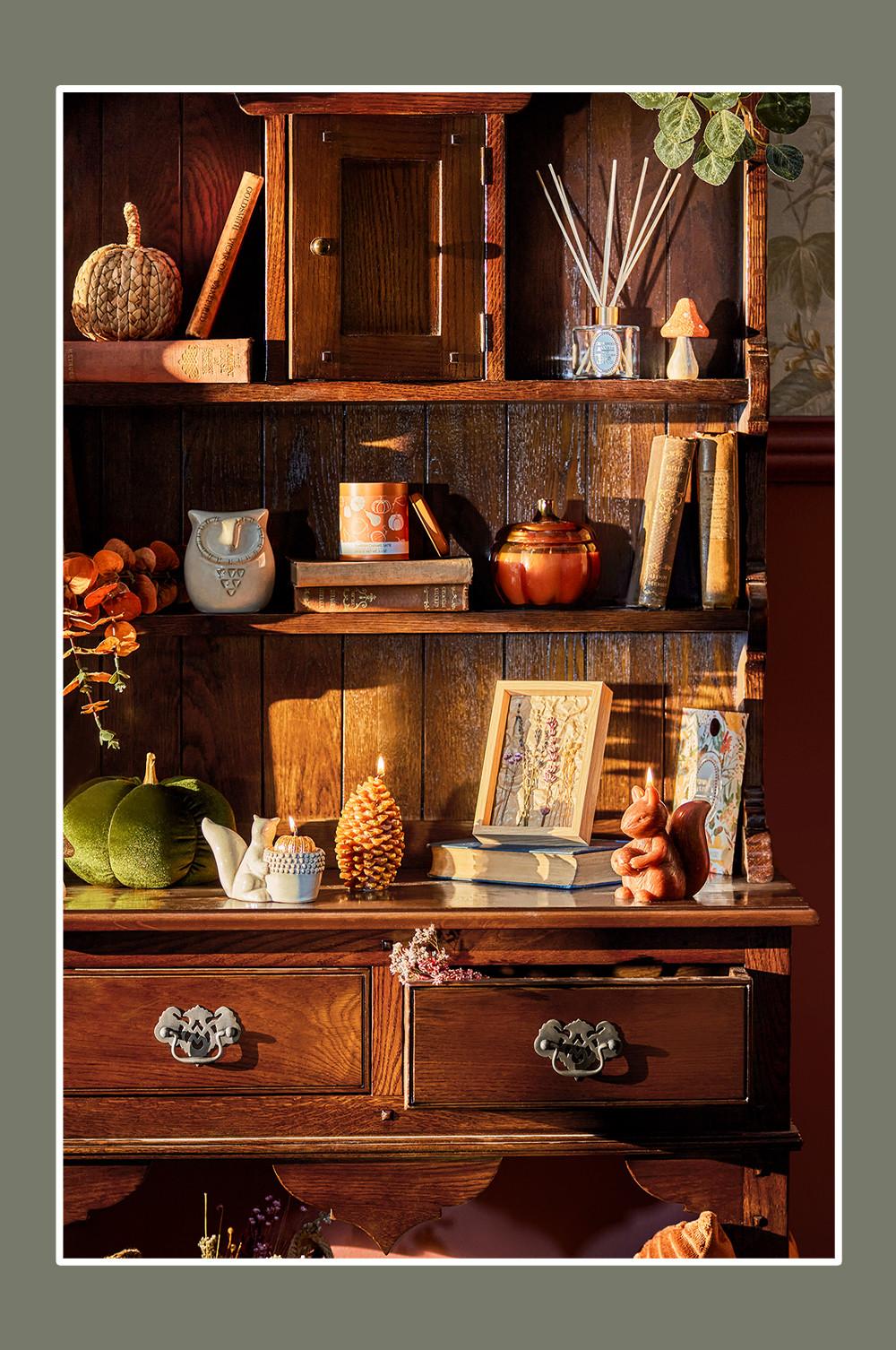 Herbstliches Shelfie