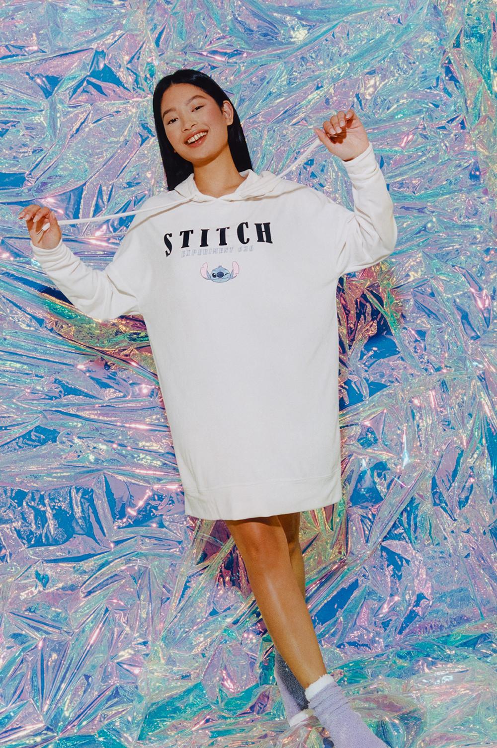 Stitch-hoodie