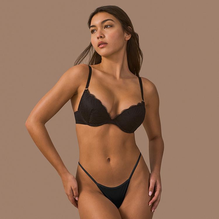 black laced bra