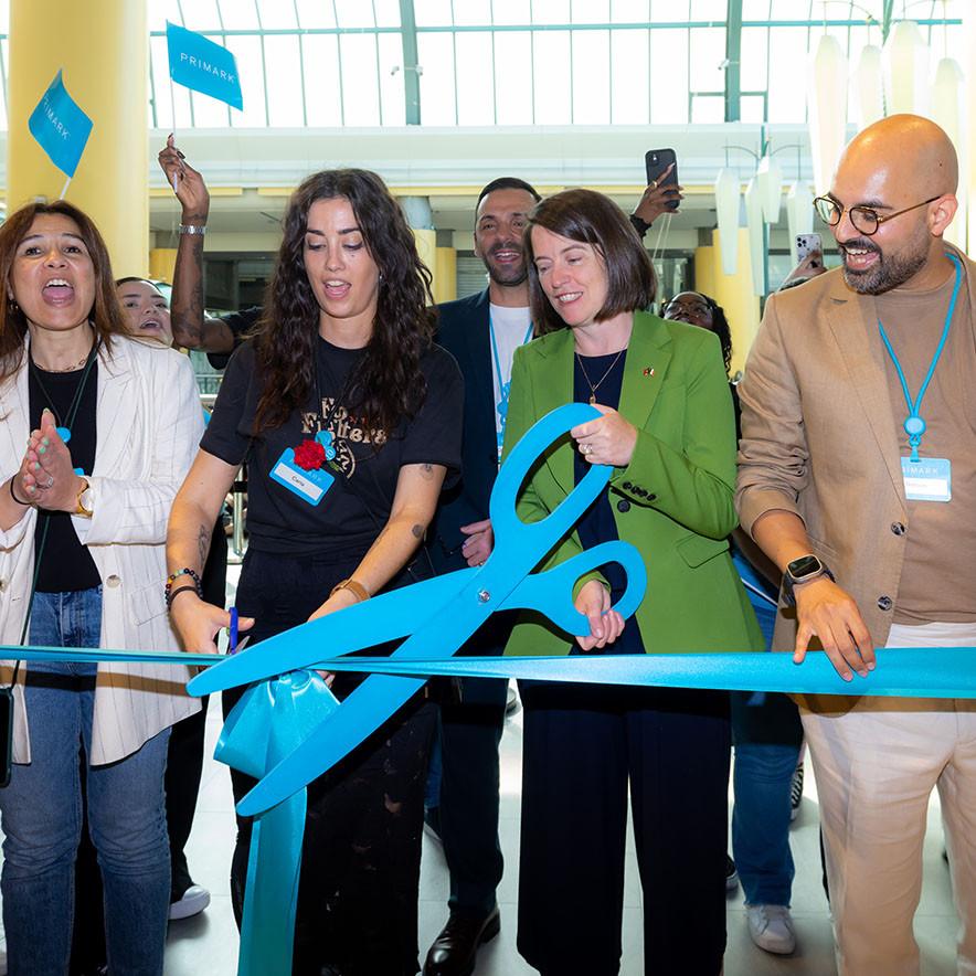 Loja Primark do Colombo abre ao publico totalmente renovada e ainda maior