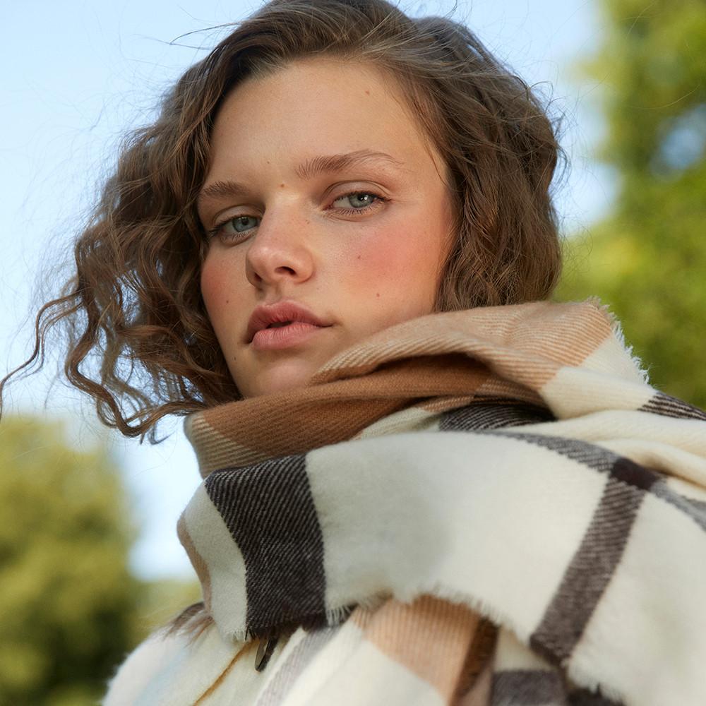 Model in scarf