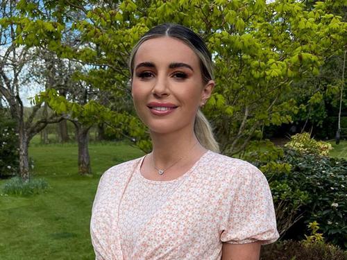 Dani Dyer’s Life in the Country