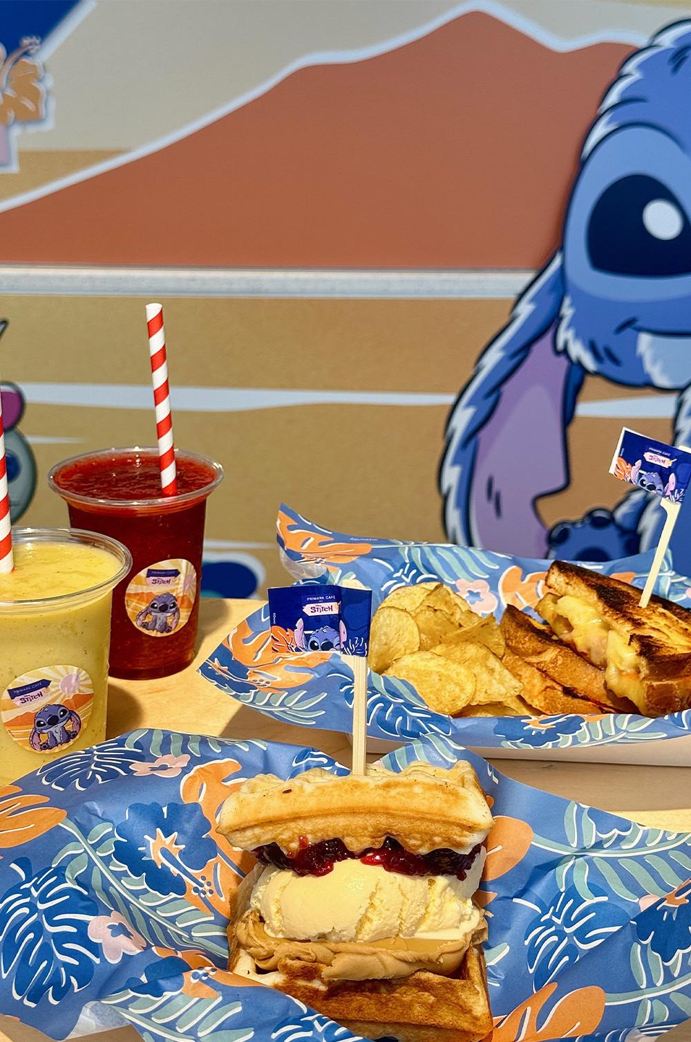 Ice cream sandwich and toasties from the Stitch café with Stitch themed napkins and plates