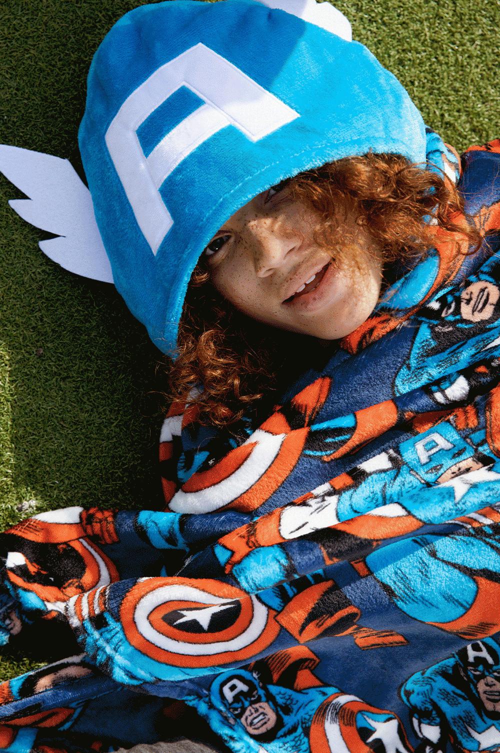 Yeti Kid's Hooded Blanket