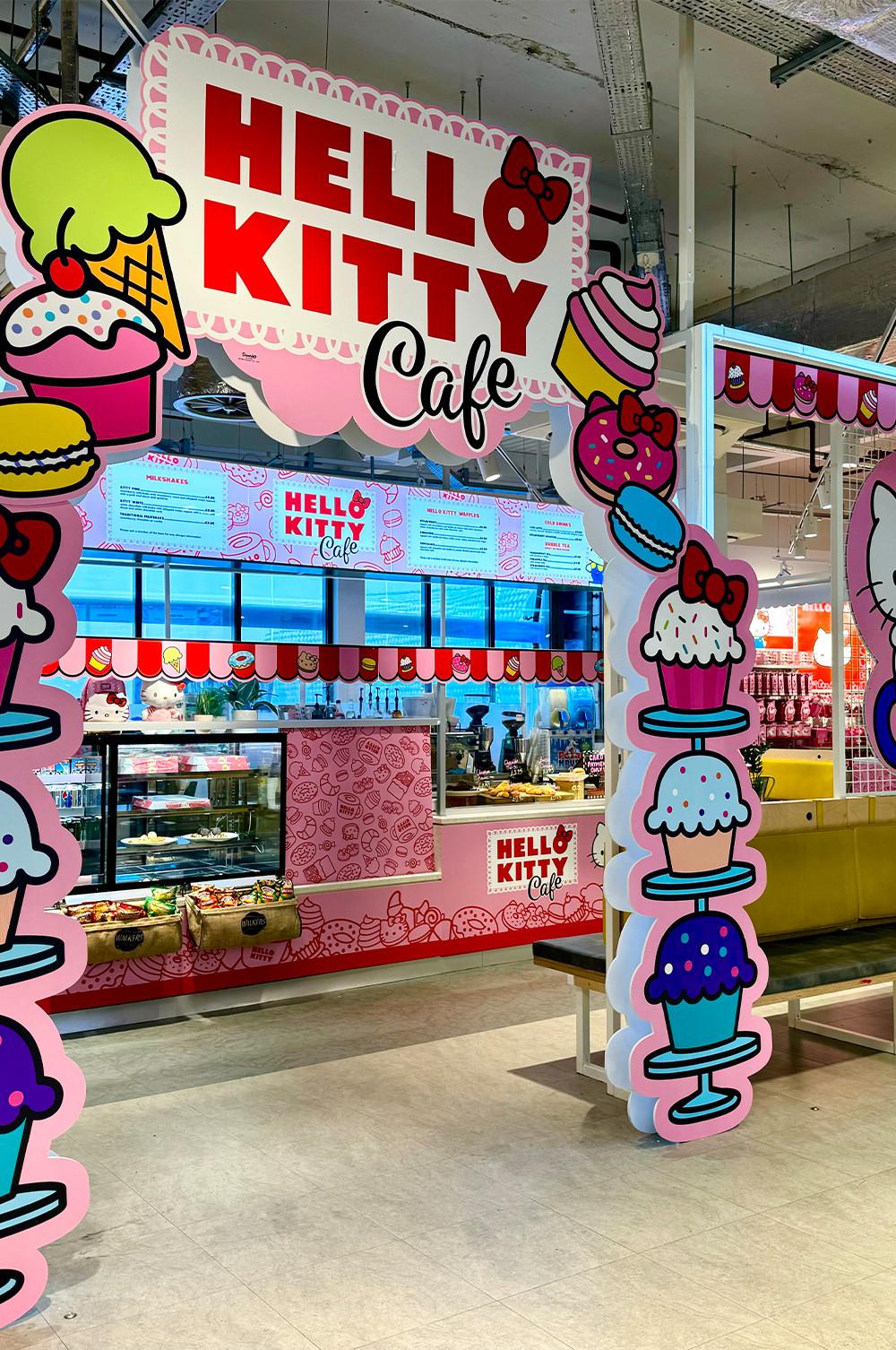 Hello Kitty Cafe