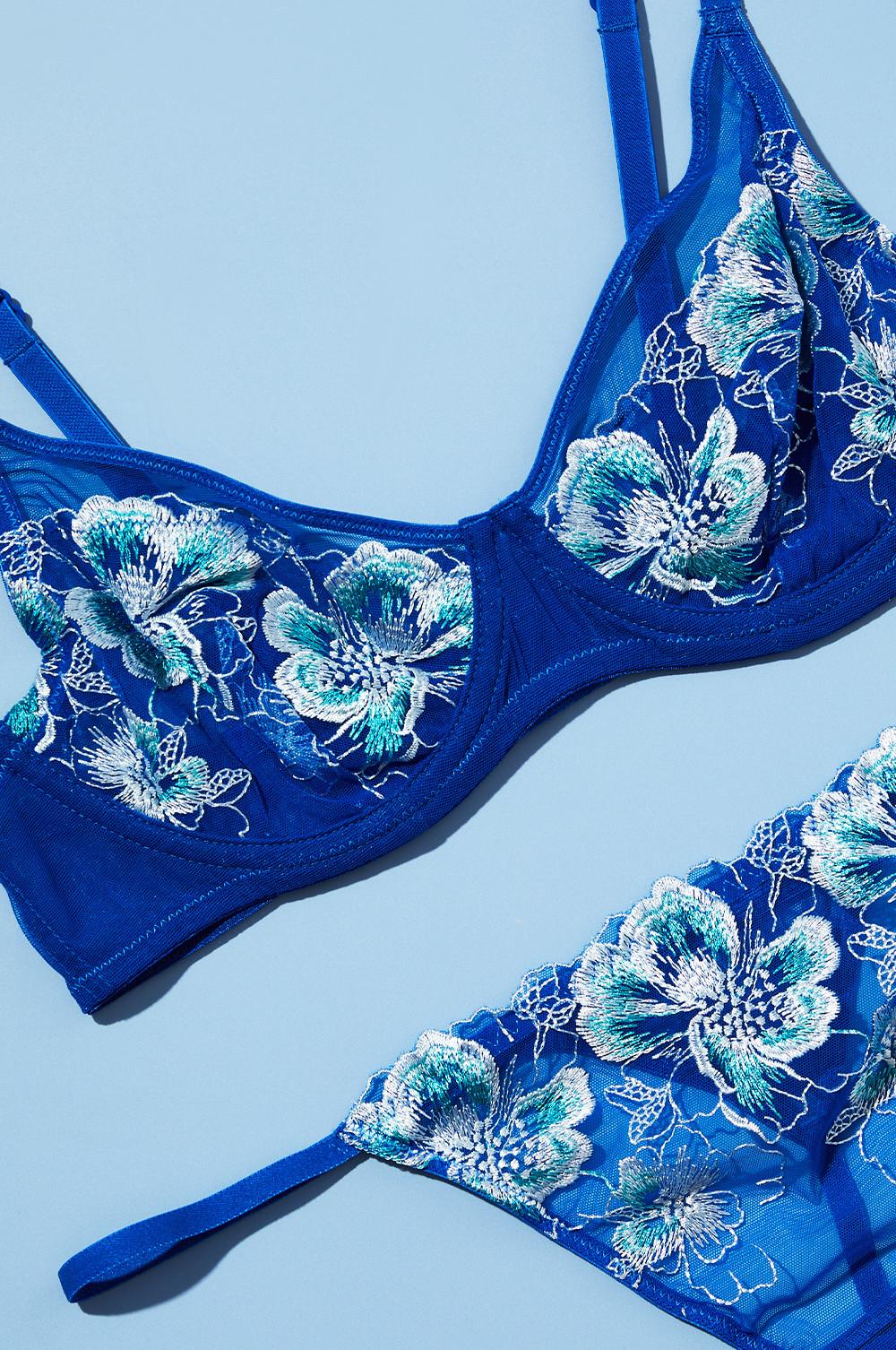 Intimo blu