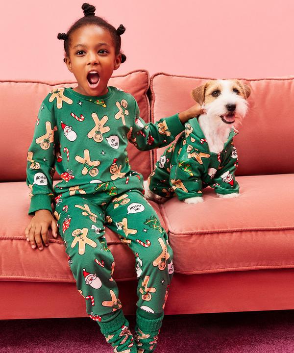 Pijamas navideños familiares a juego asequibles | Primark