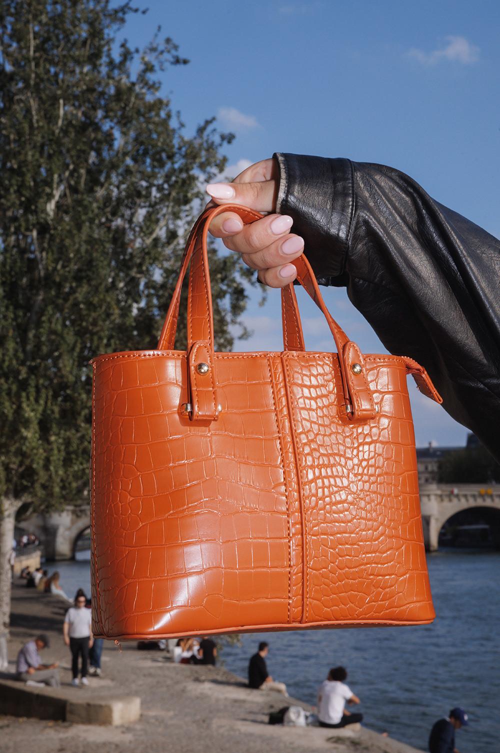 Borsa arancione