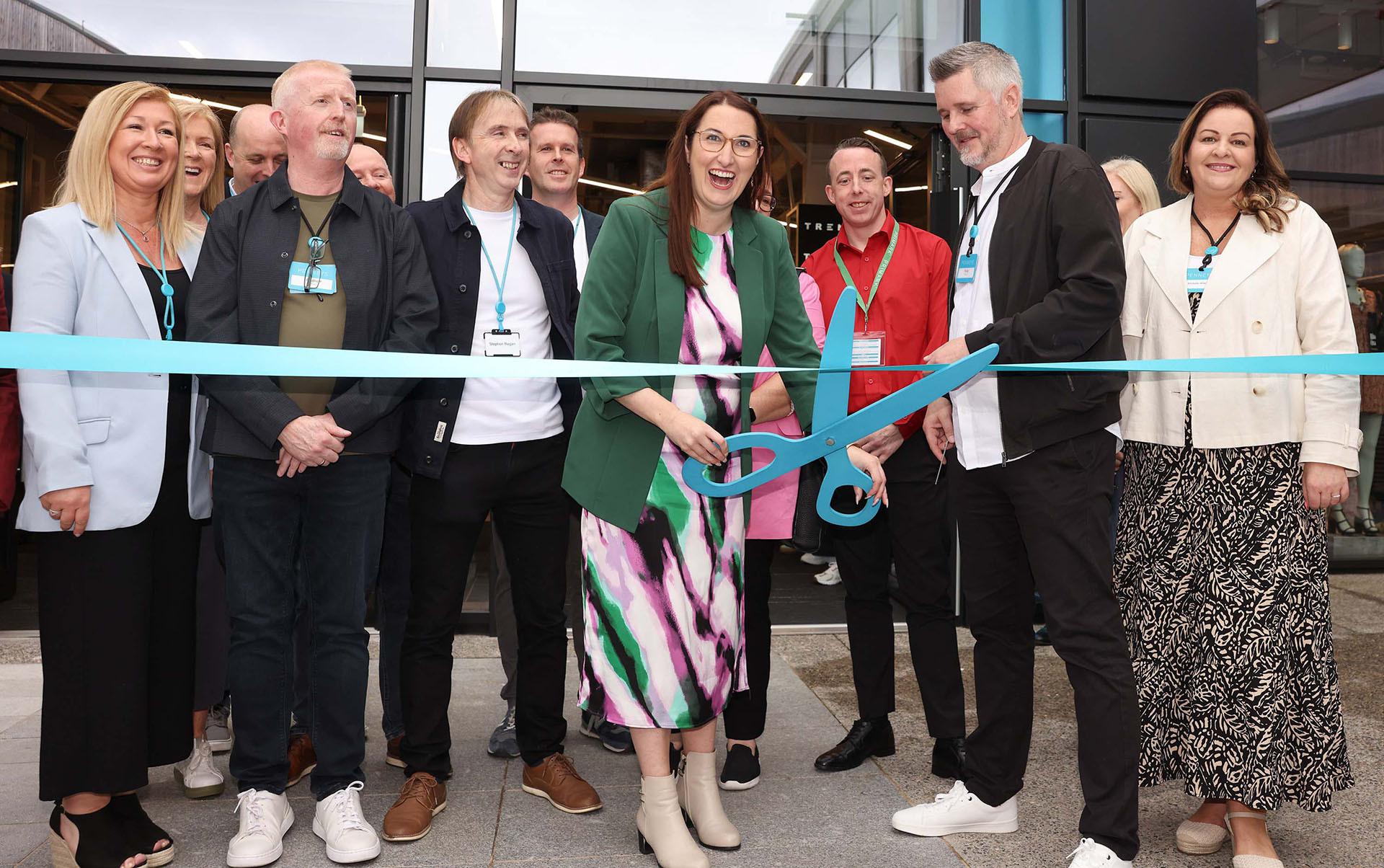 Minister Emer Higgins TD opens new €4 million Penneys store in Bray