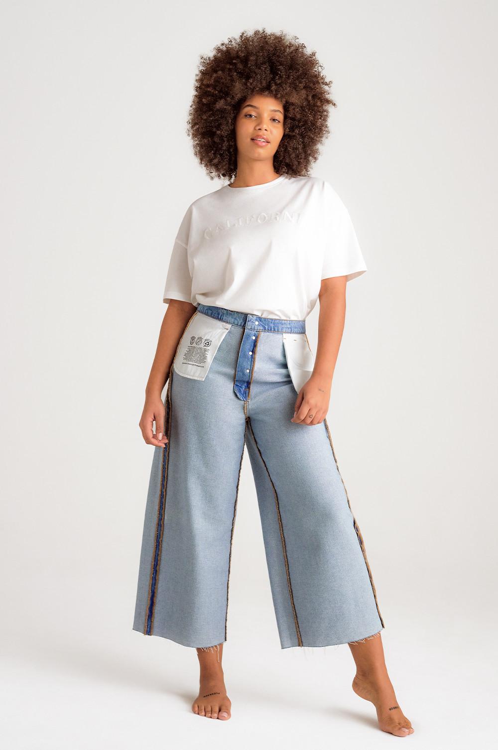 Model in Jeans