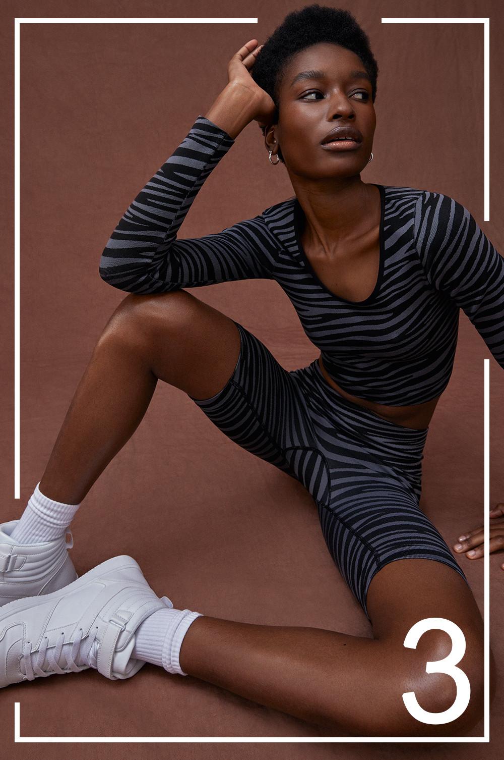 https://primedia.primark.com/i/primark/Seamless%20sets%20AW