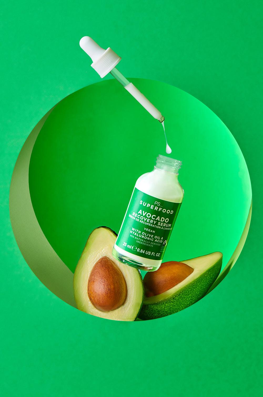 Ser de regenerare pe bază de avocado