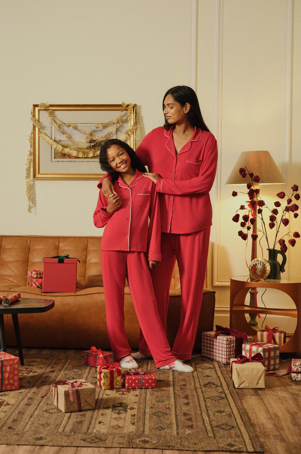 christmas pajamas women dress How to Choose Family Matching for 2026 cute christmas pajamas for women
