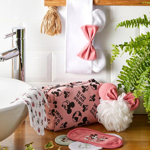 Primark Cares, featuring Disney Primark USA