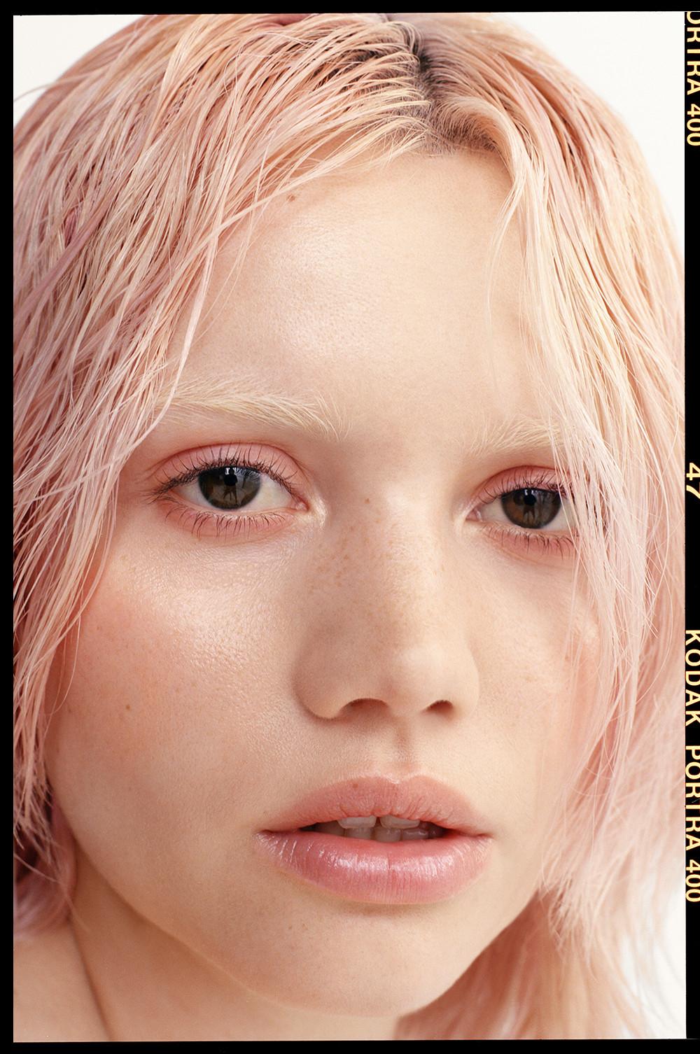 Dewy skin