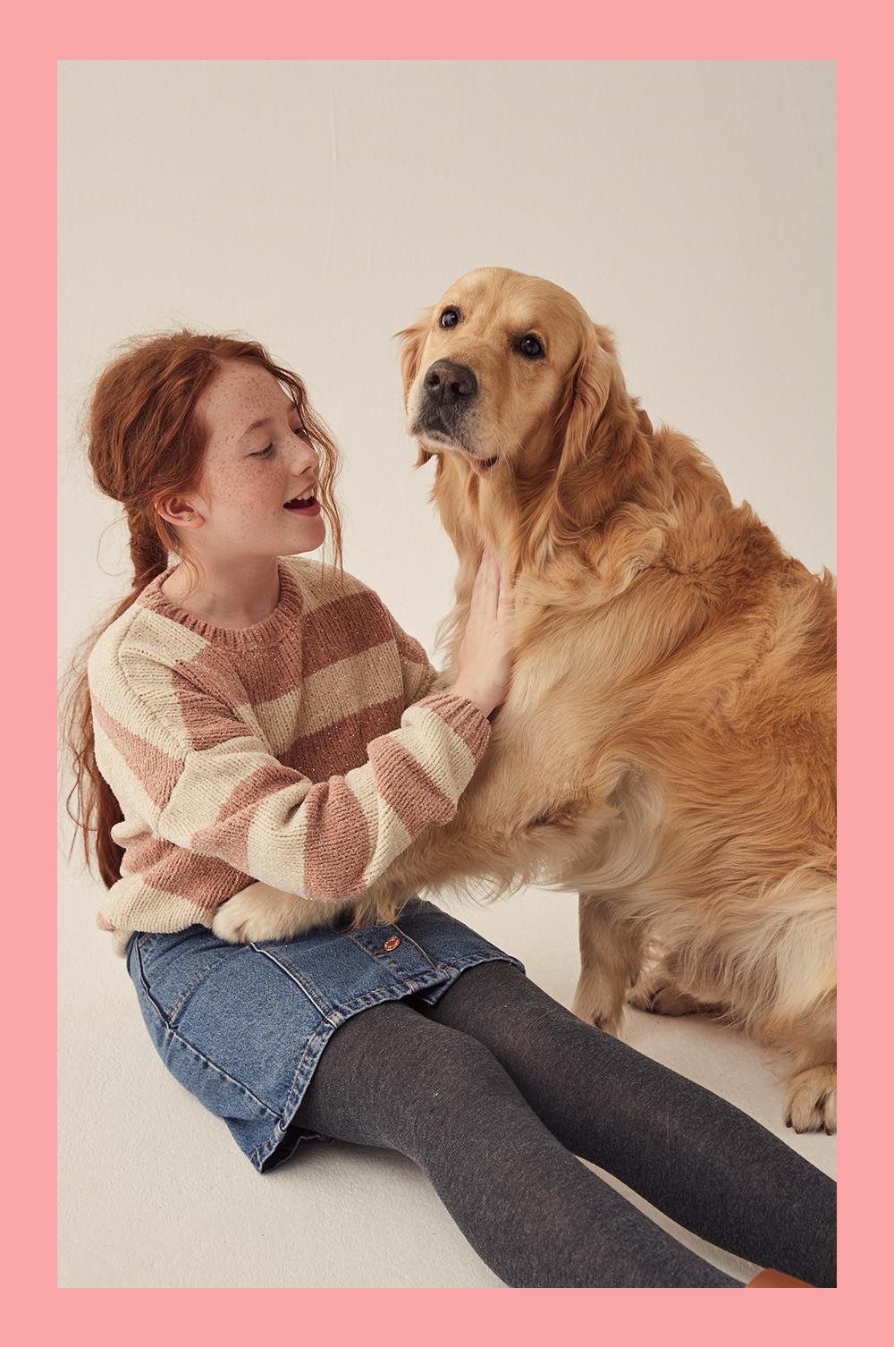 niña con perro