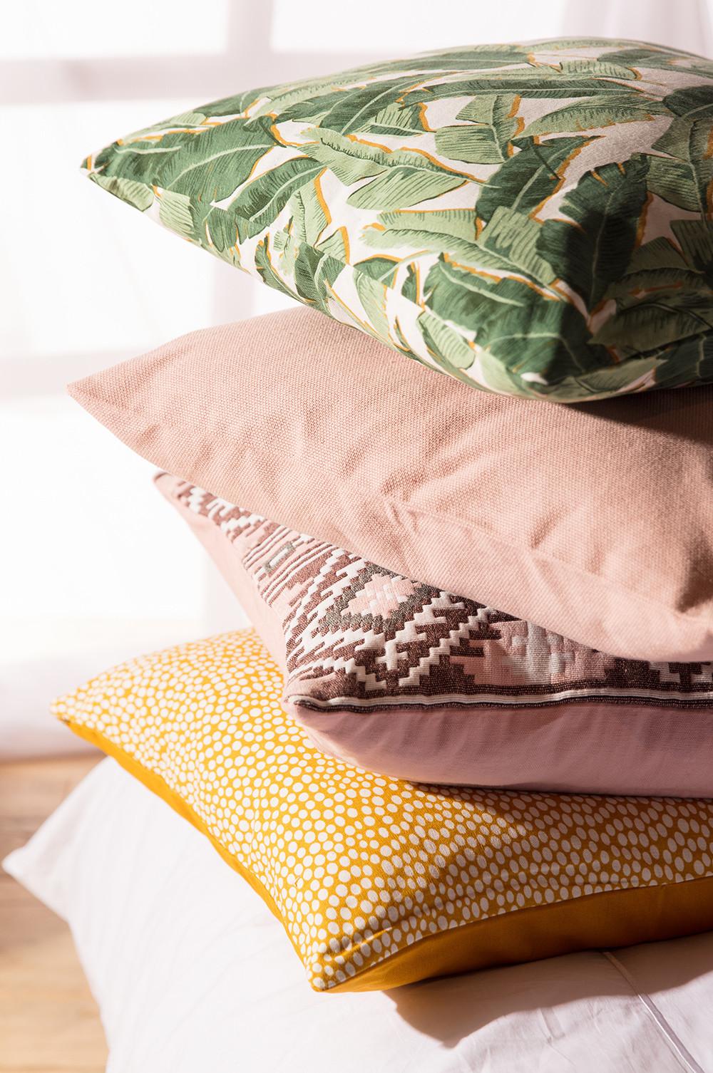 Primark pink cushions best sale