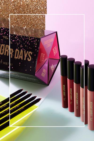 lápis para lábios e batom Primark