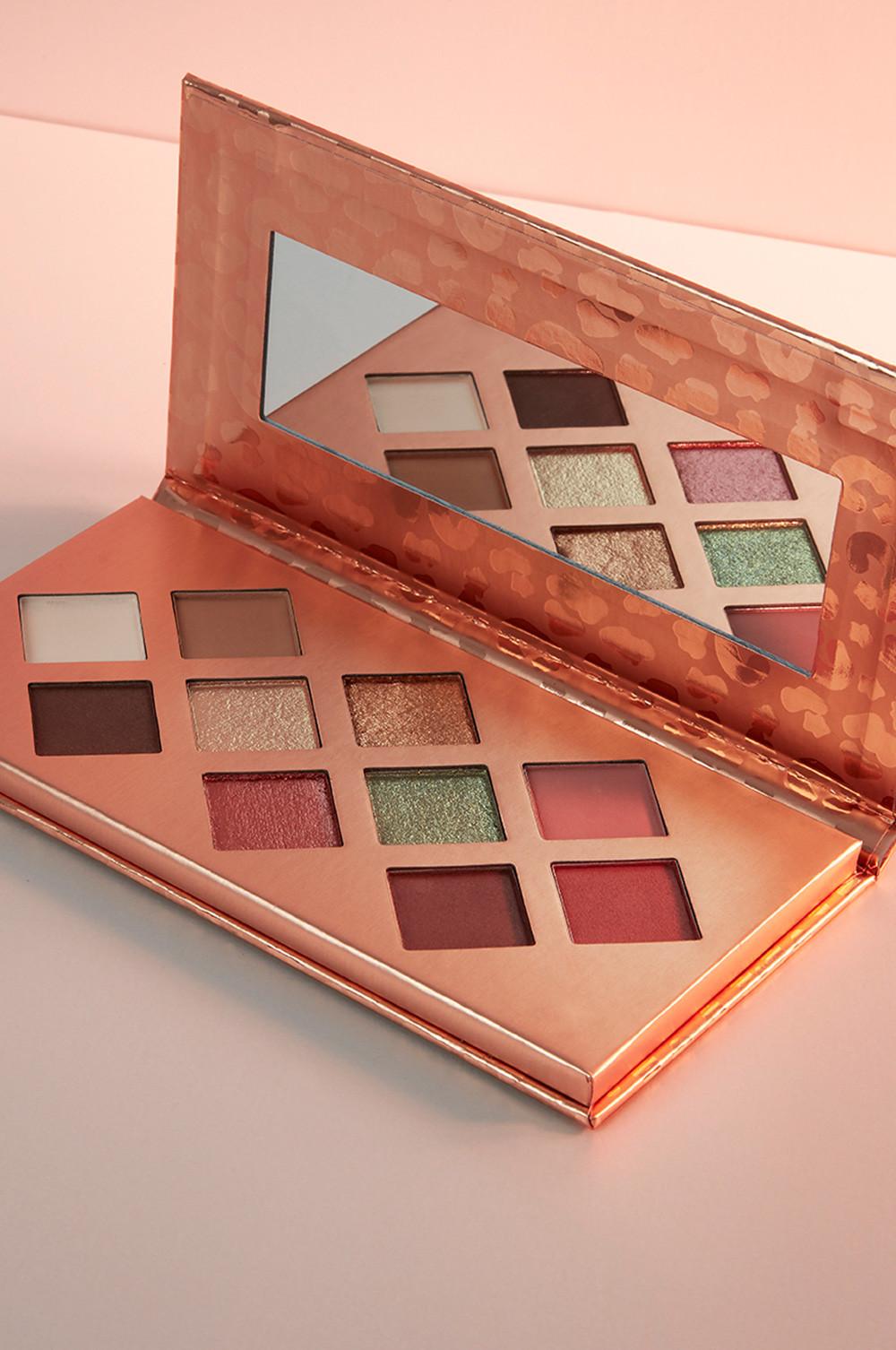 Jena Frumes eyeshadow palette