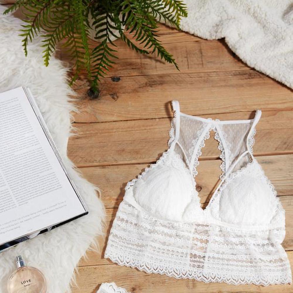 Primark - We 󾬑 a little bit of lace! Bralette £4/€6 (with