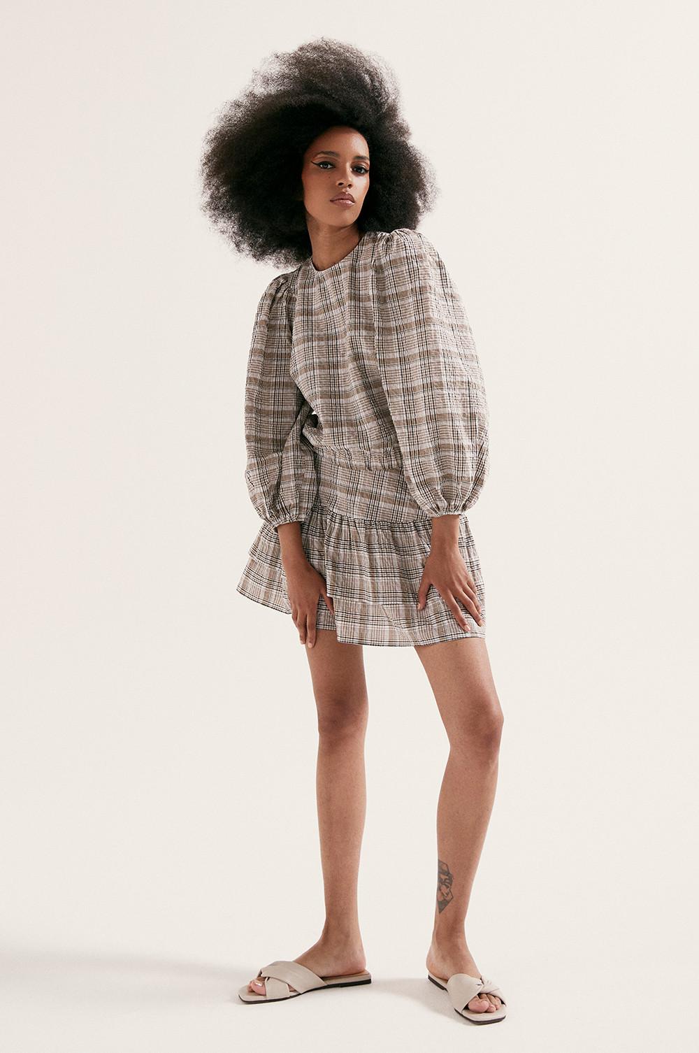 Model wearing Check Balloon Sleeve Blouse and Skirt