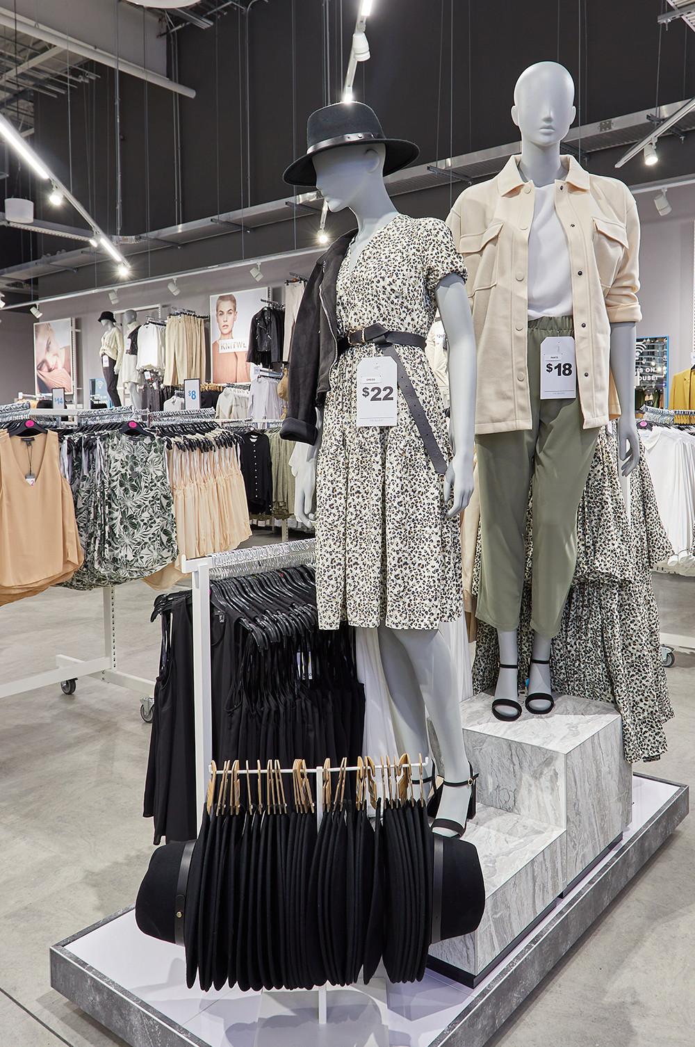 sawgrass mills baby stores