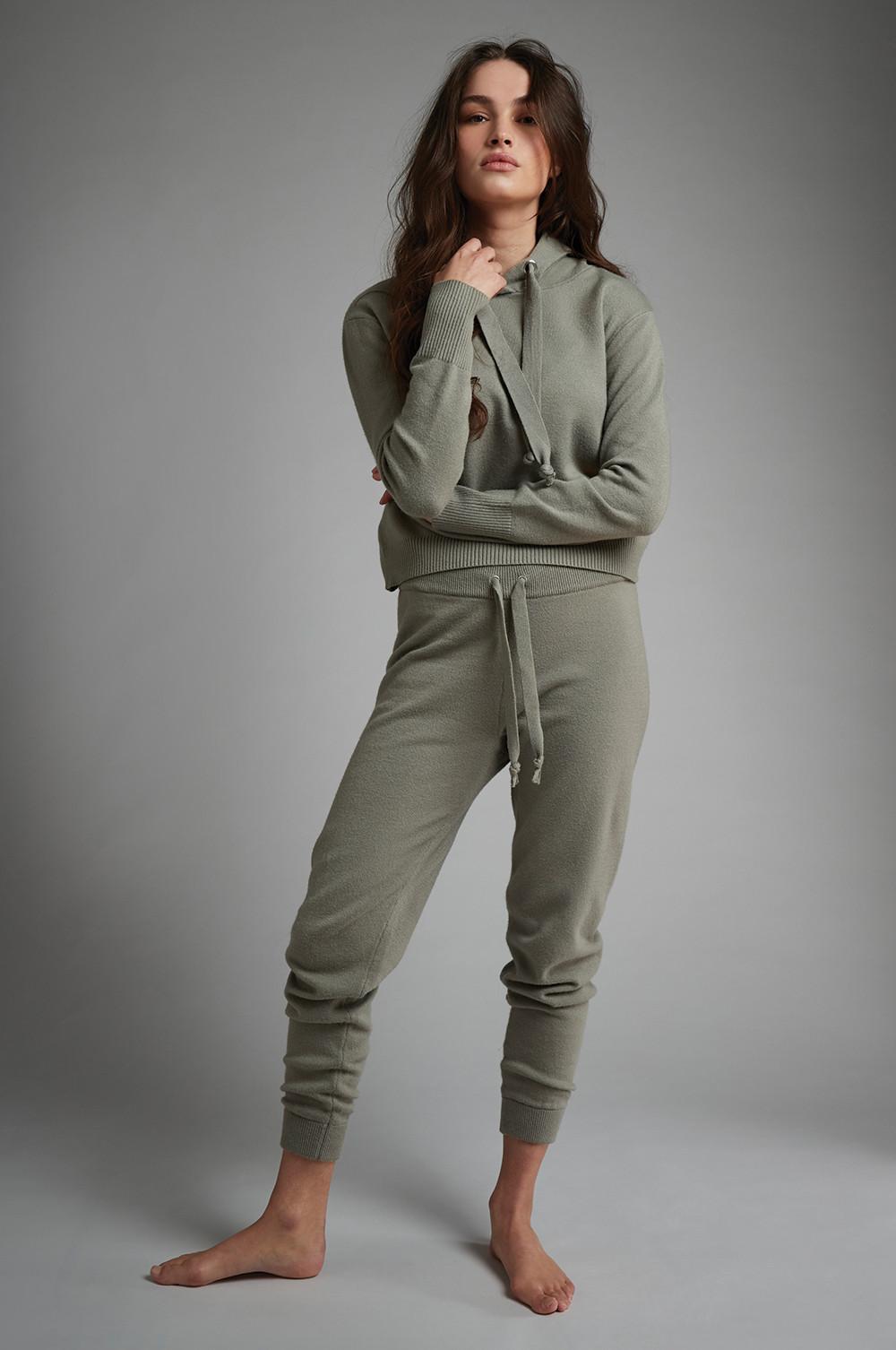 tracksuit bottoms outfit