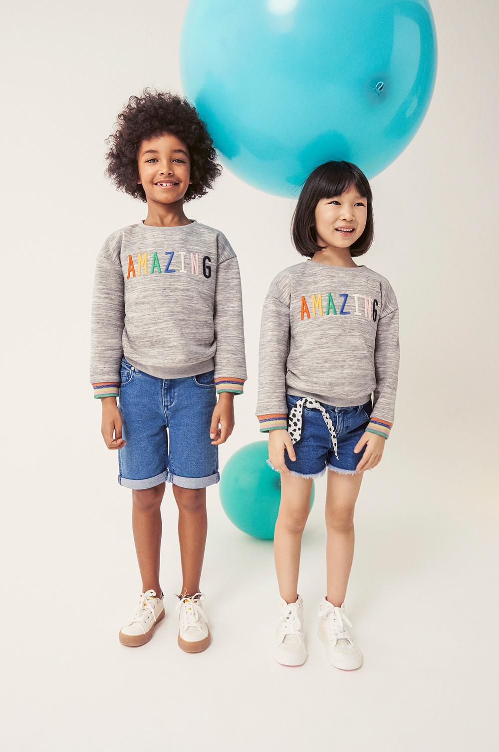 No te pierdas nuestra primera colaboración en moda infantil con Solomon. Esta colorida colección está repleta de motivos y estampados para todos los niños de 0 a 10 años. | Primark