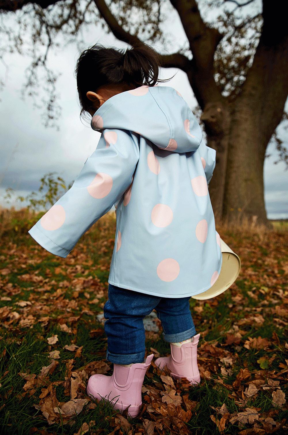 Veste anti-pluie ornée de pois