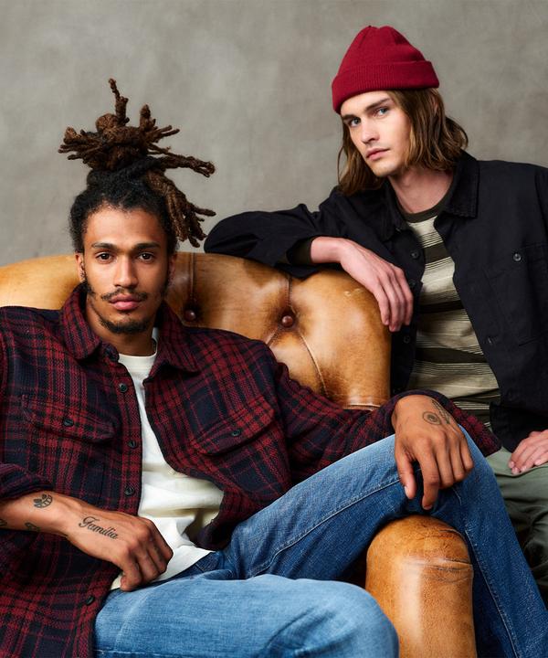 Colección de ropa Primark en colaboración con The Stronghold | Primark España