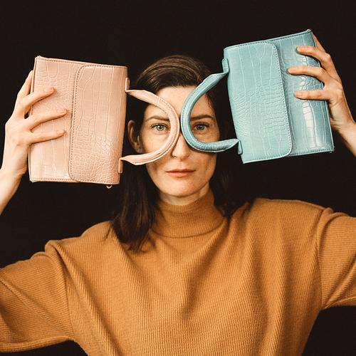 Zdaj v trendu: Torbice, delček slike