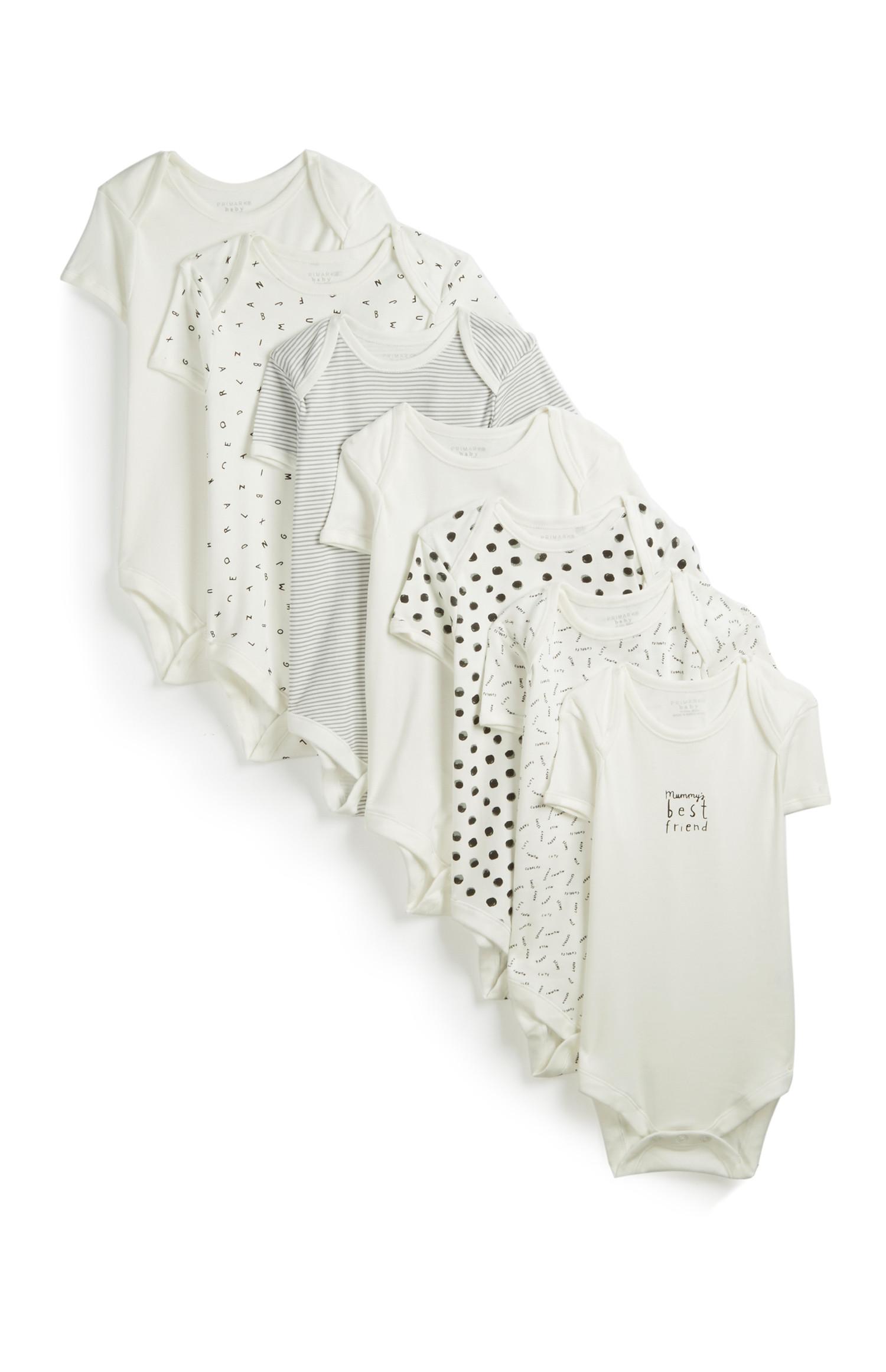 Pack de 7 bodis de bebé en blanco y negro
