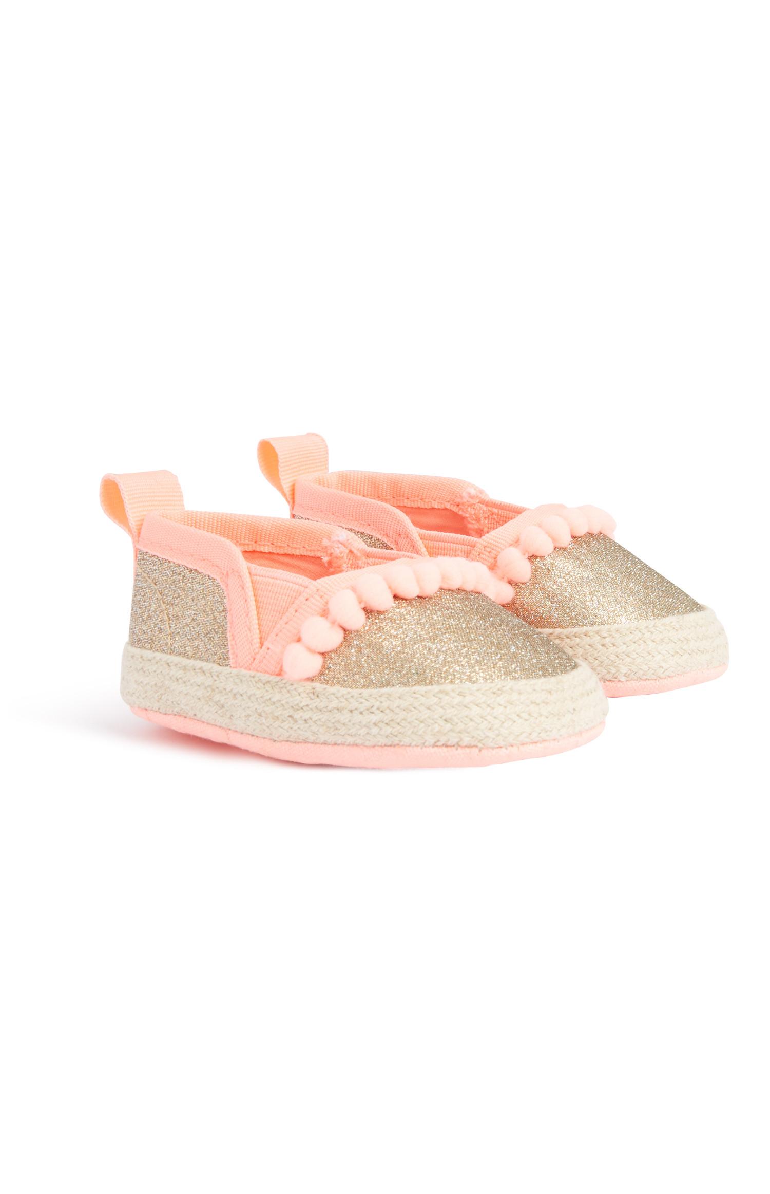 Dekliške espadrile s cofki za dojenčke