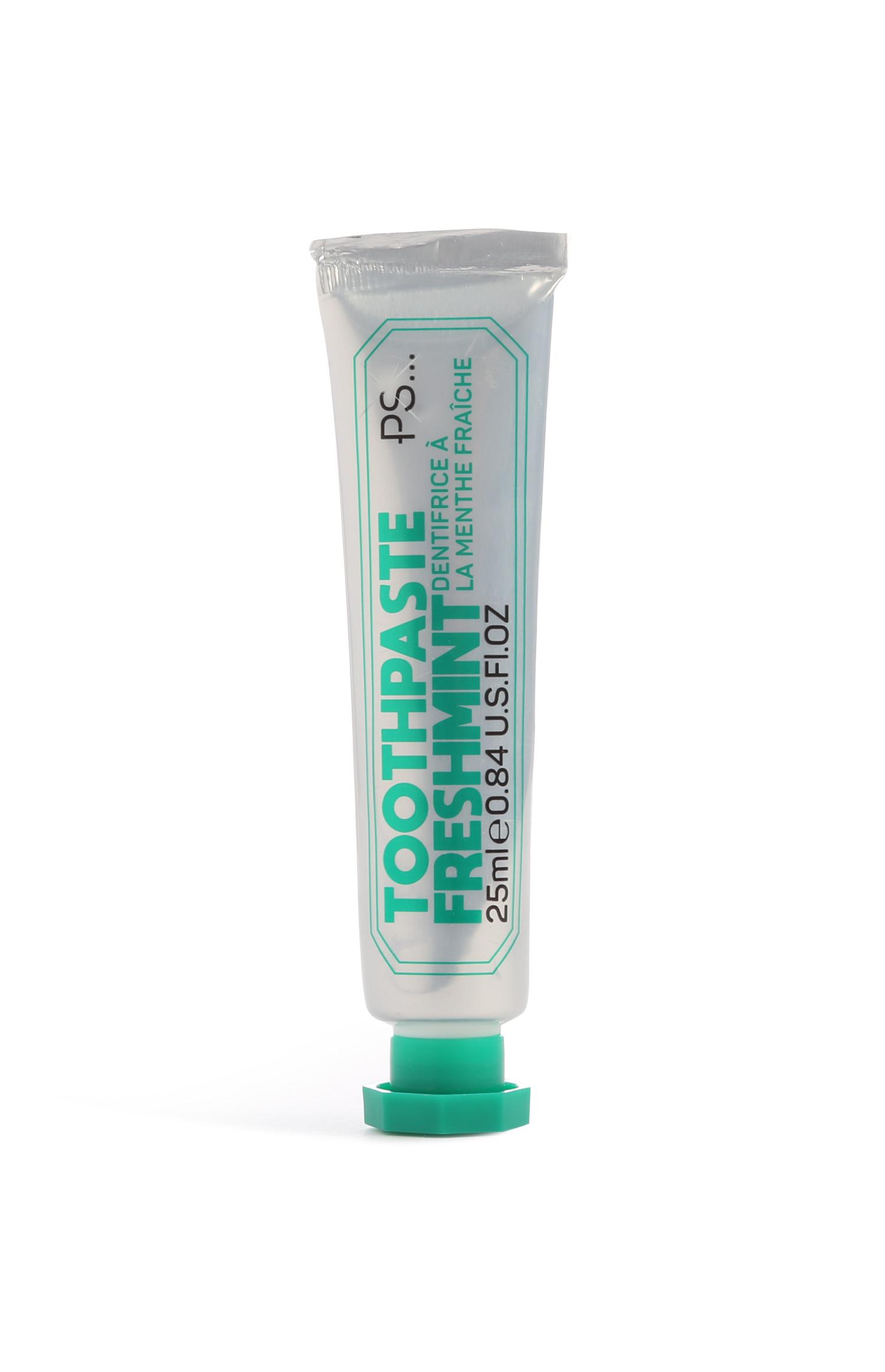 Pasta de dientes de menta fresca