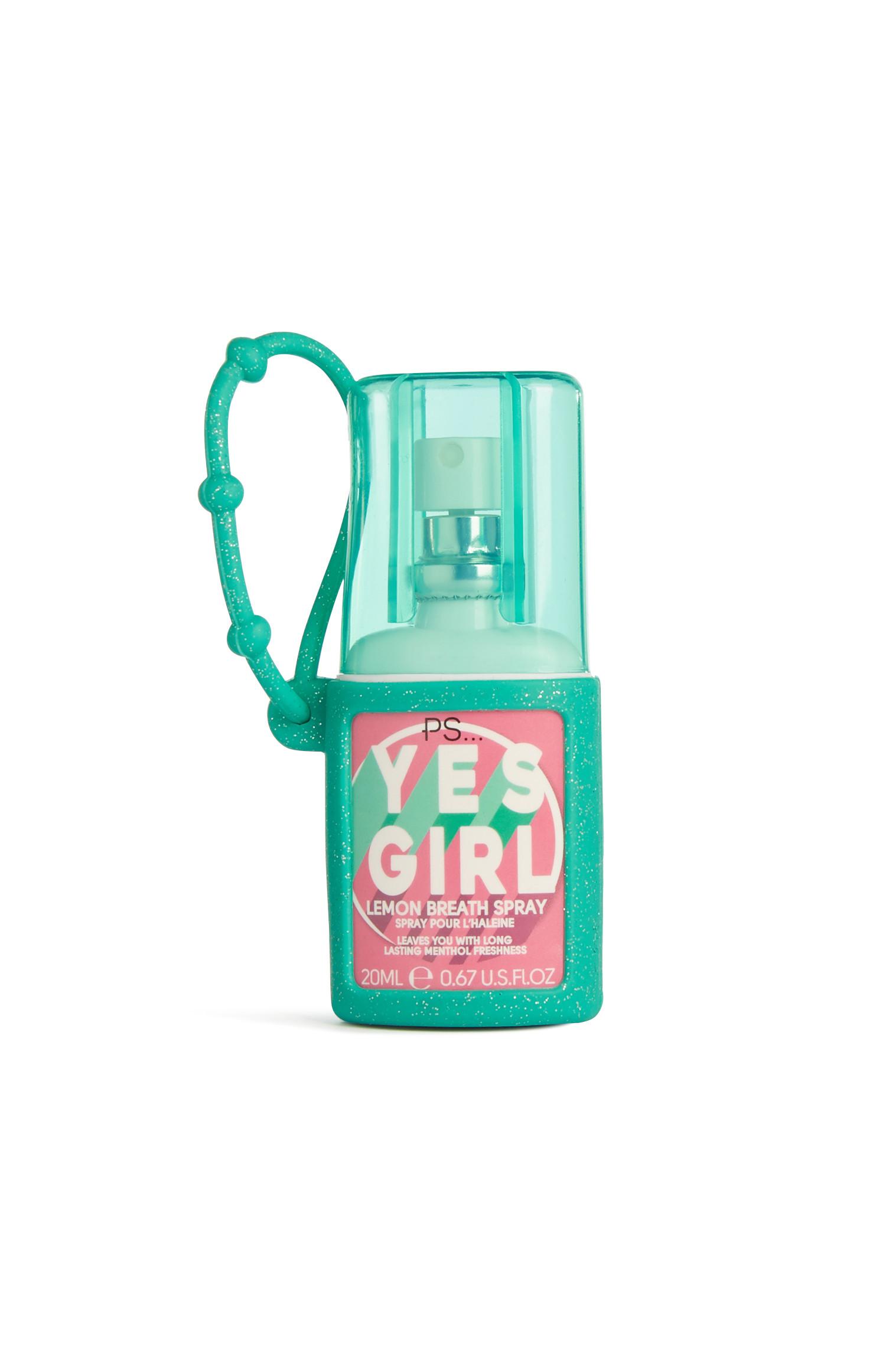 Espray de limón para el mal aliento