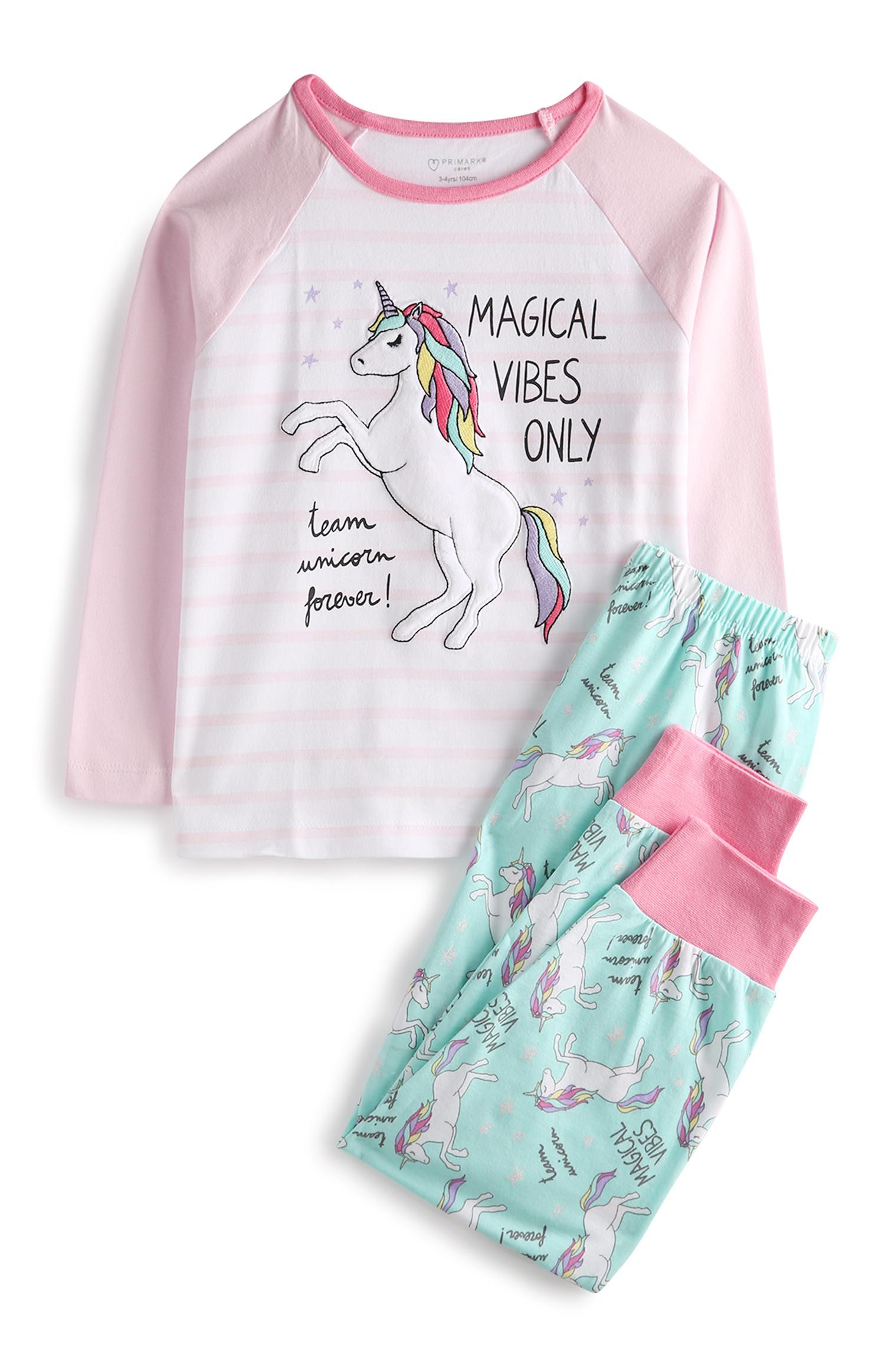 Pijama rosa con unicornios
