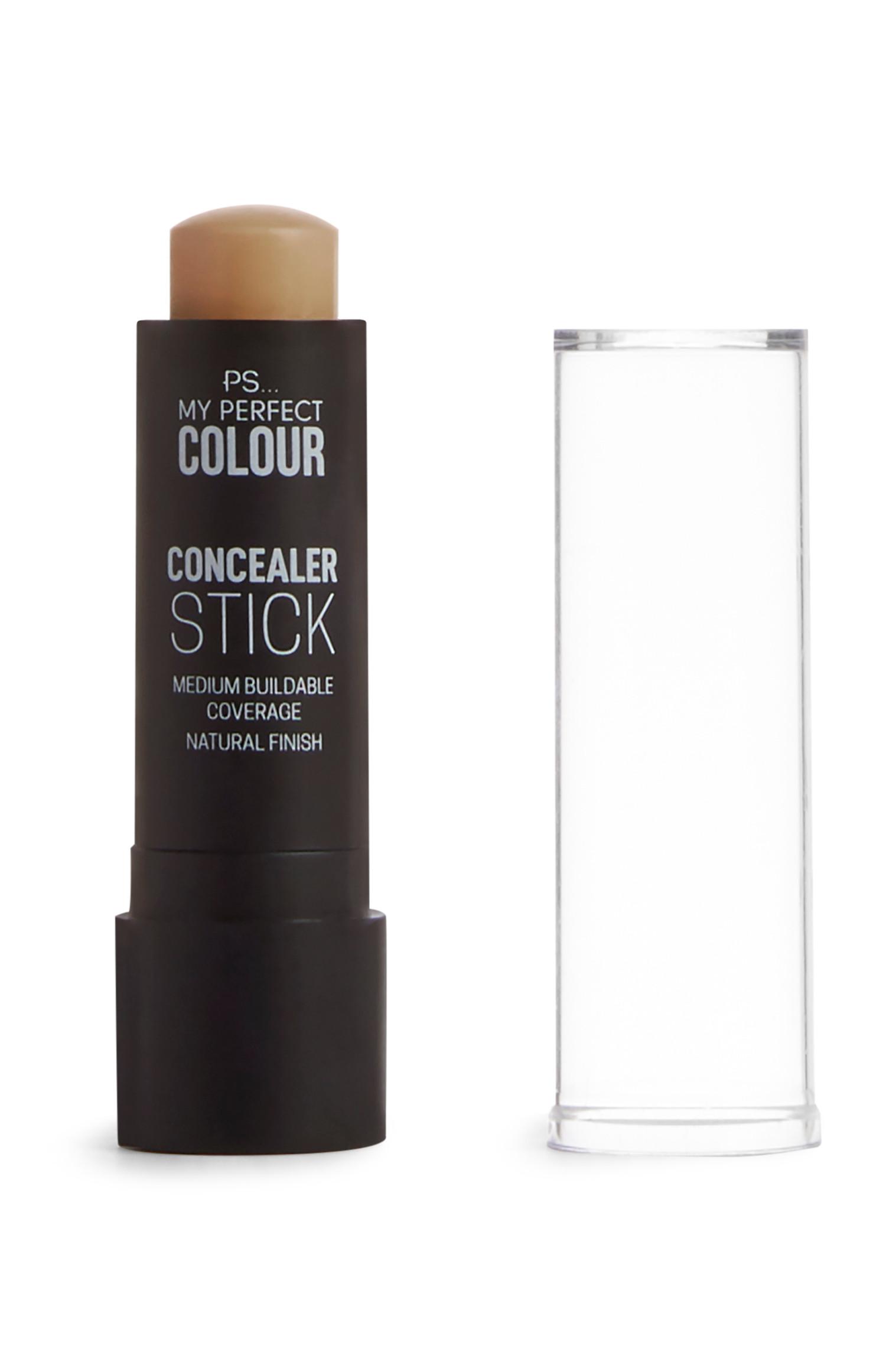 Corrector en barra color caramelo