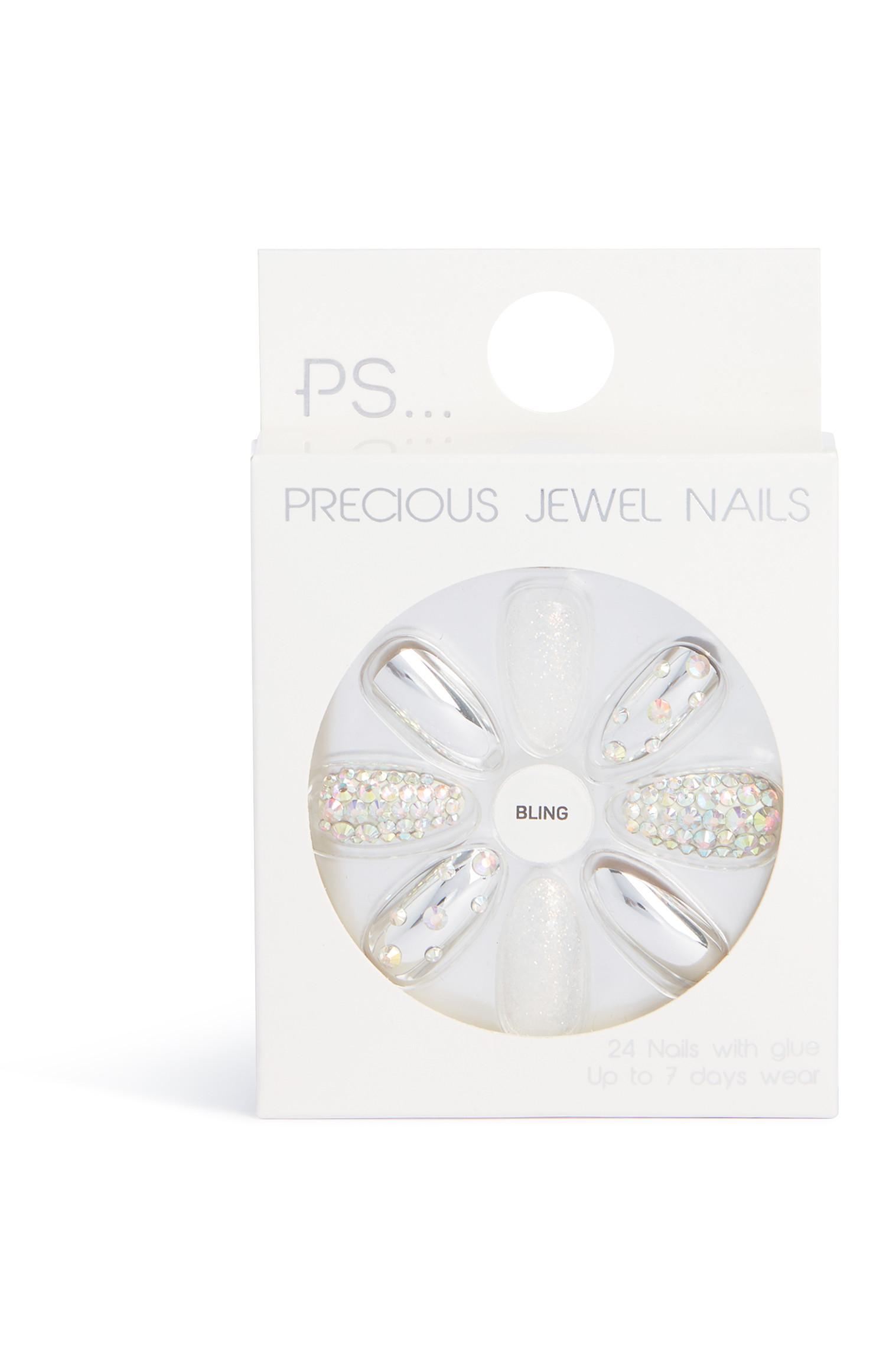 Srebrni koničasti umetni nohti