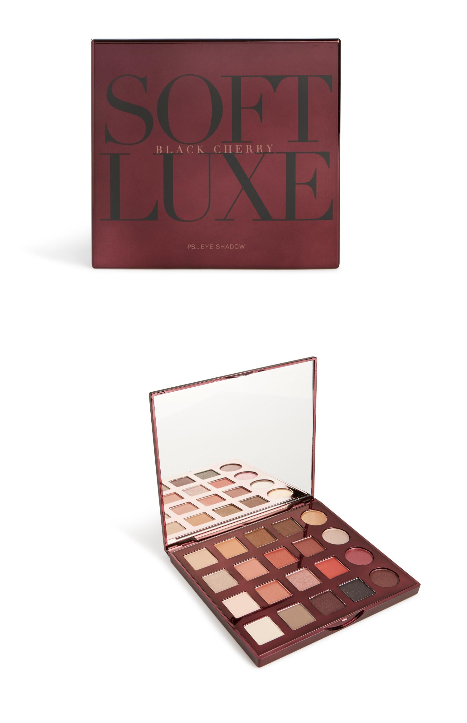 Paleta de sombras de ojos de cereza negra