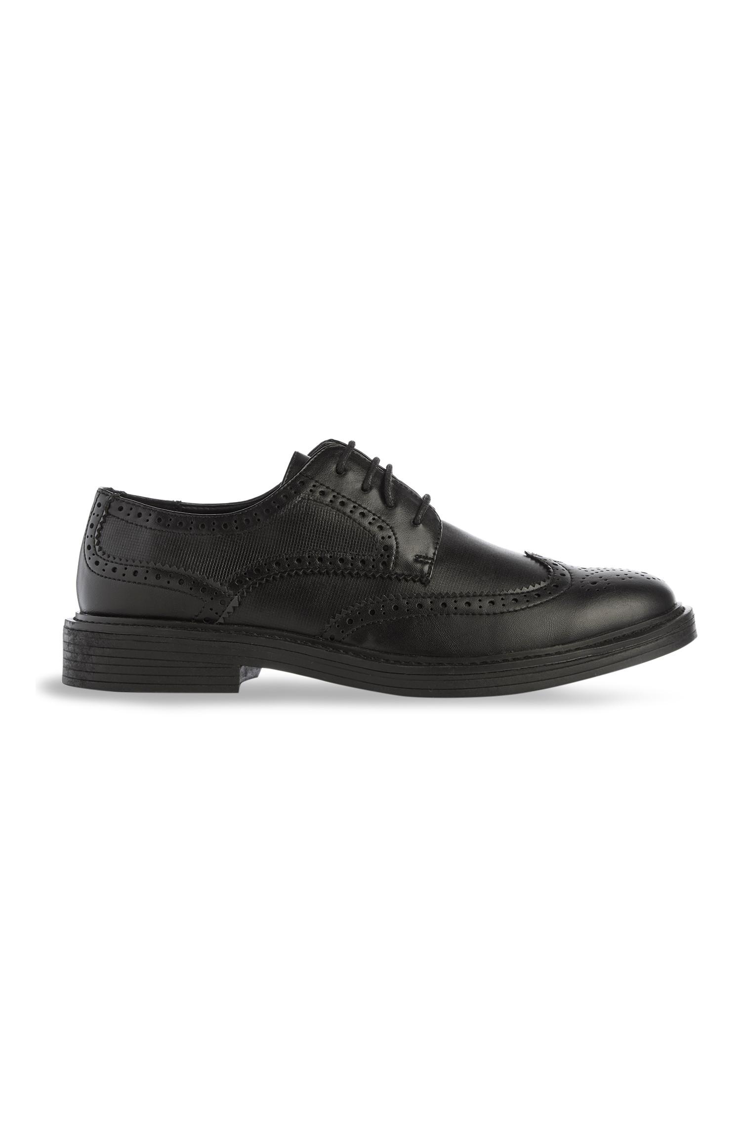 Brogue nere stringate