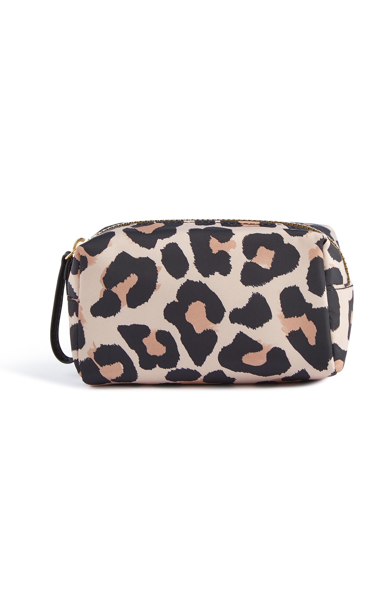 Neceser de maquillaje con estampado de leopardo