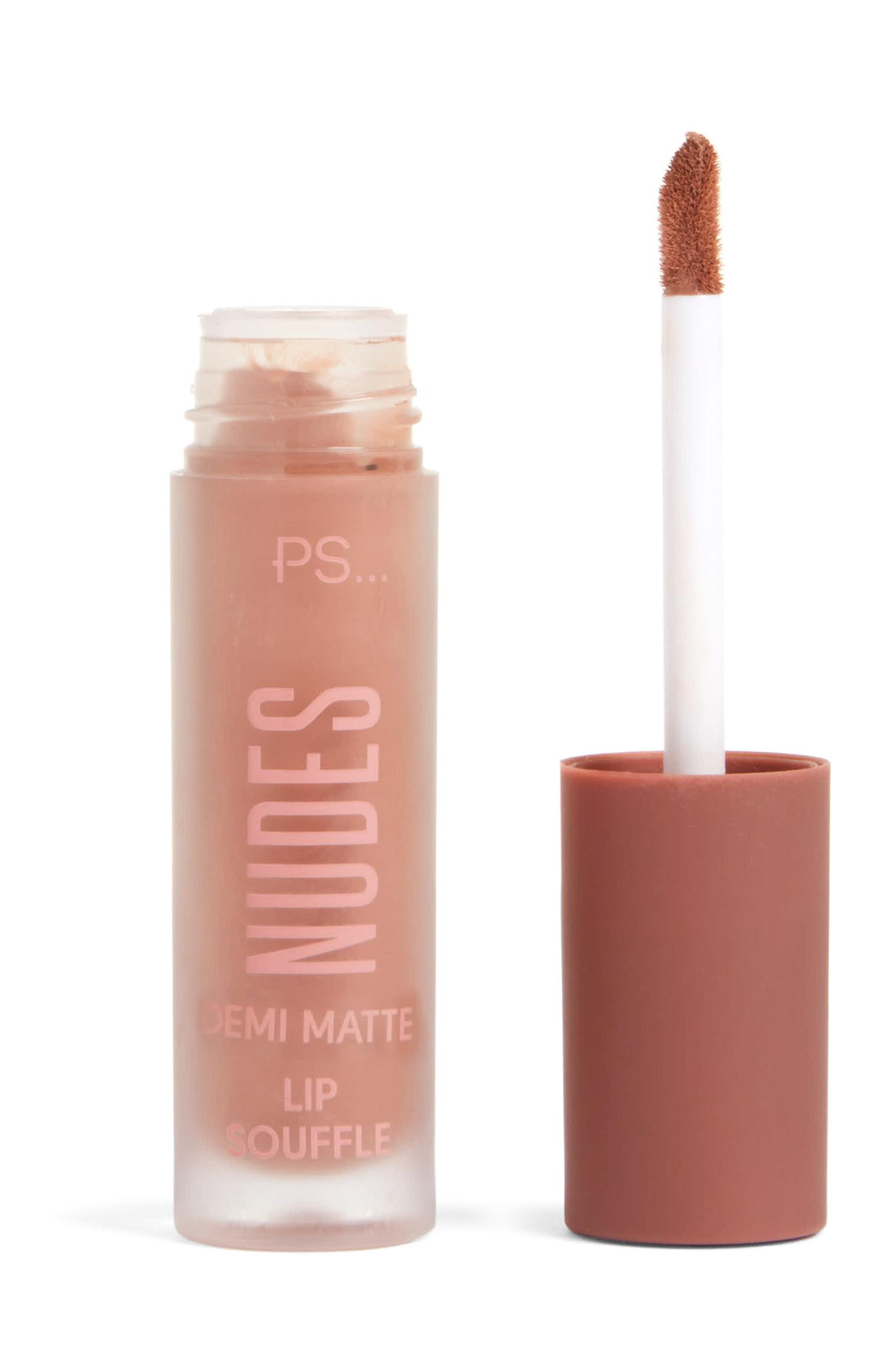 Labial mate con textura cremosa Demi