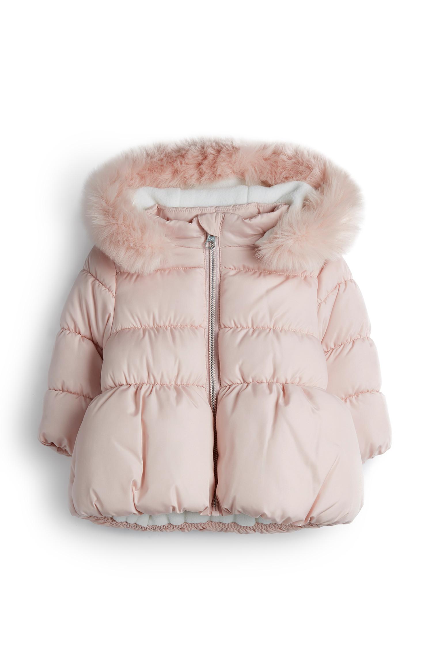 Rožnata puhovka z obrobo iz umetnega krzna za dojenčke