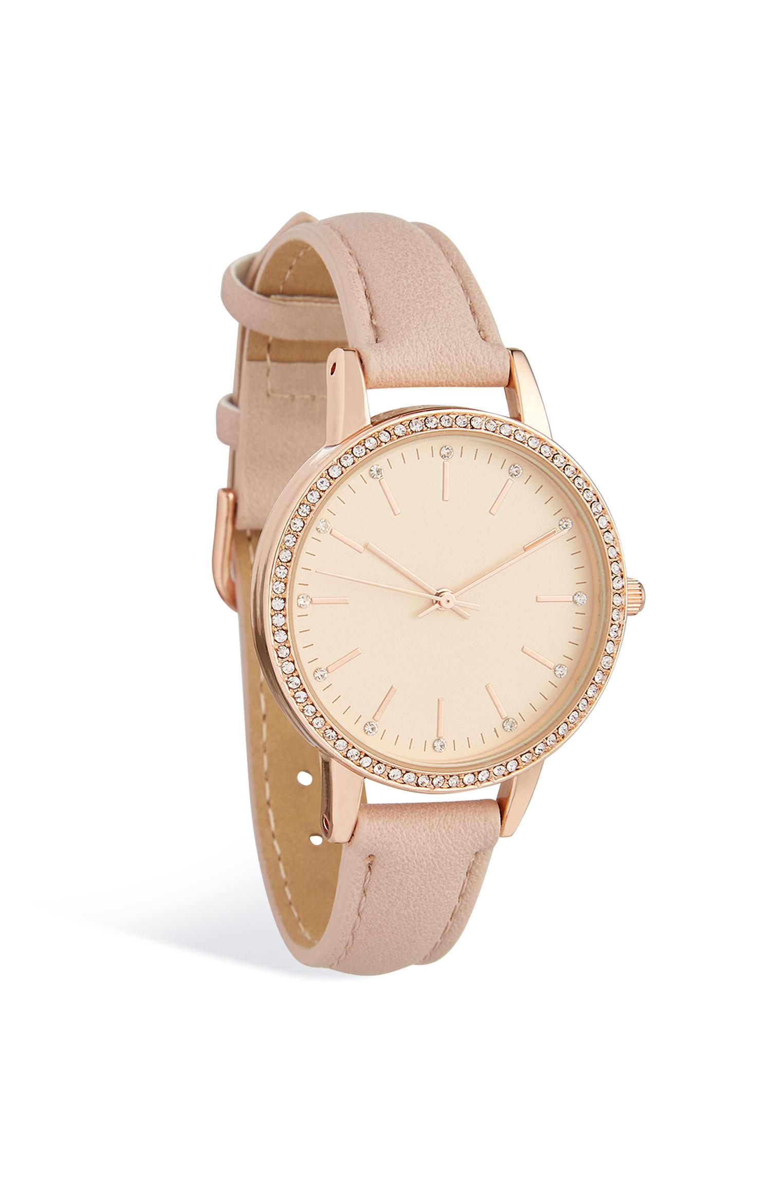 Montre avec cadran à strass